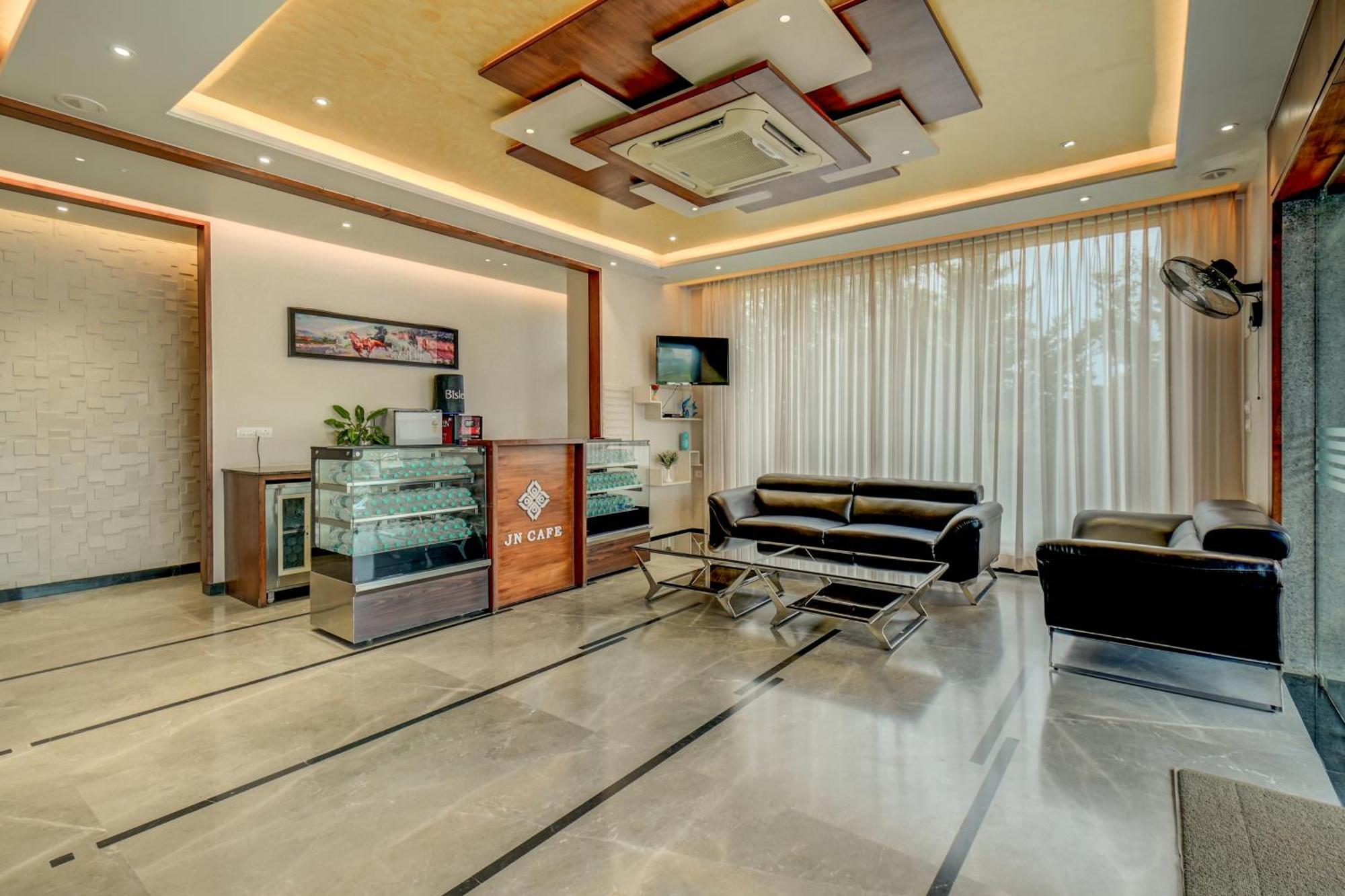 Hotel J N Stay Mysore - 12 Minutes To Mysore Palace Luaran gambar